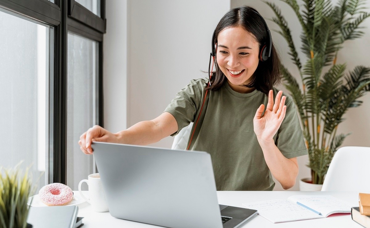 Cómo hacer dinero extra sin salir de casa gracias a internet