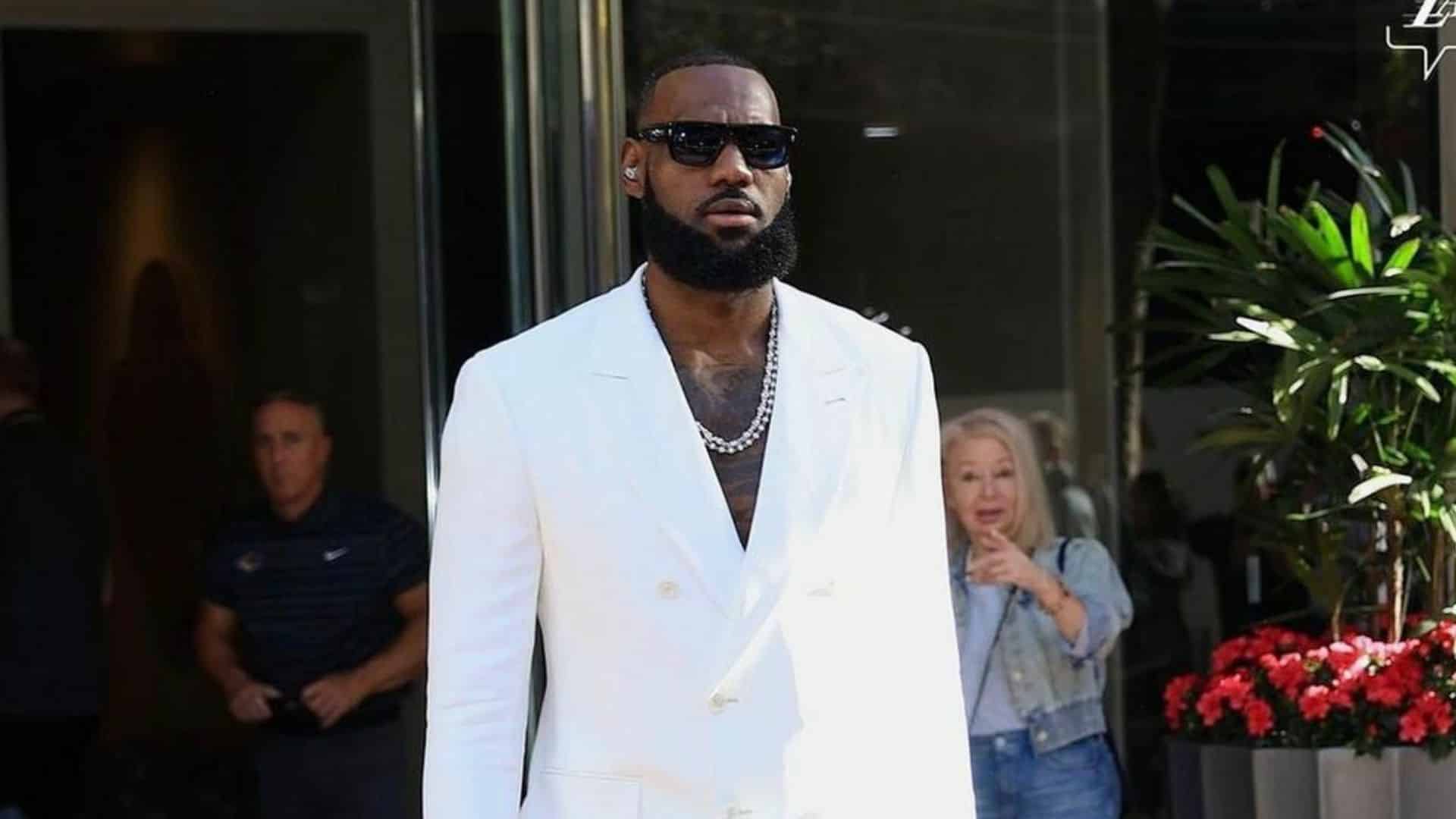 LeBron compra un apartamento de 9 mdd en Miami y tiene de vecino a Messi