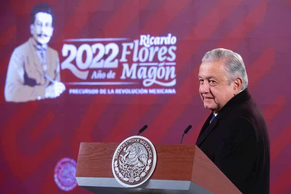 AMLO: se crearon estructuras a favor de la oligarquía y el saqueo