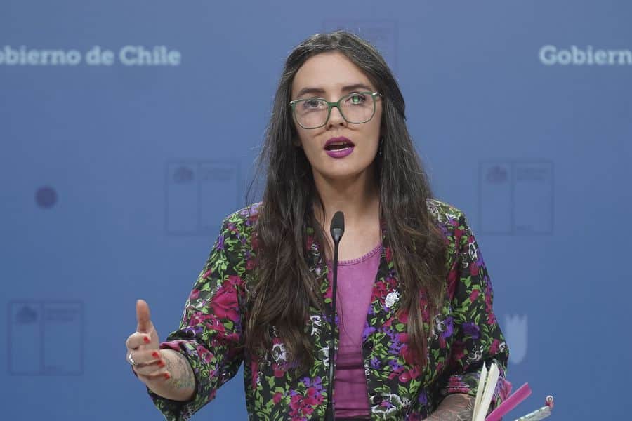 Ministra Vallejo por acuerdo por reforma previsional de la oposición: “Se acerca más a las ideas de José Piñera que a las de Sebastián Piñera”