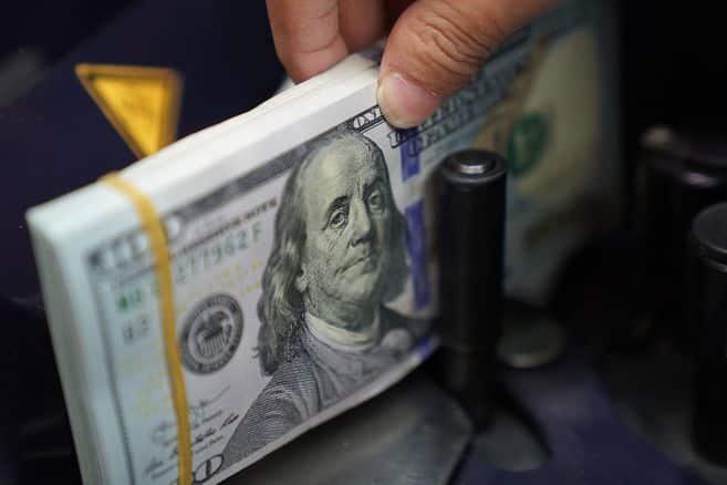 Así se comporta el precio del dólar este martes 25 de octubre de 2022