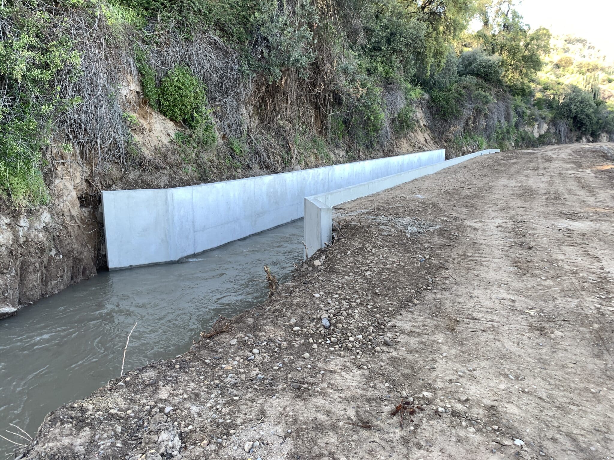 La asociación de Canalistas de Pirque trabaja contra el tiempo para regularizar los derechos de agua