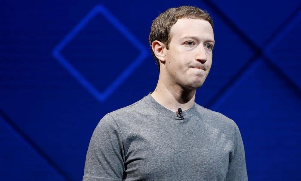 Mark Zuckerberg perdió la mitad de su fortuna y ya no está entre las 10 personas más ricas del mundo