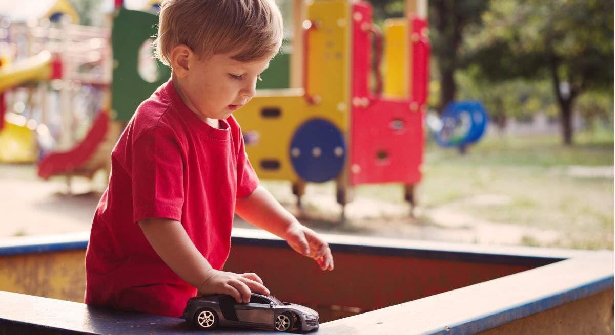 Cómo educar a tus hijos para que sean financieramente responsables, de acuerdo con una experta