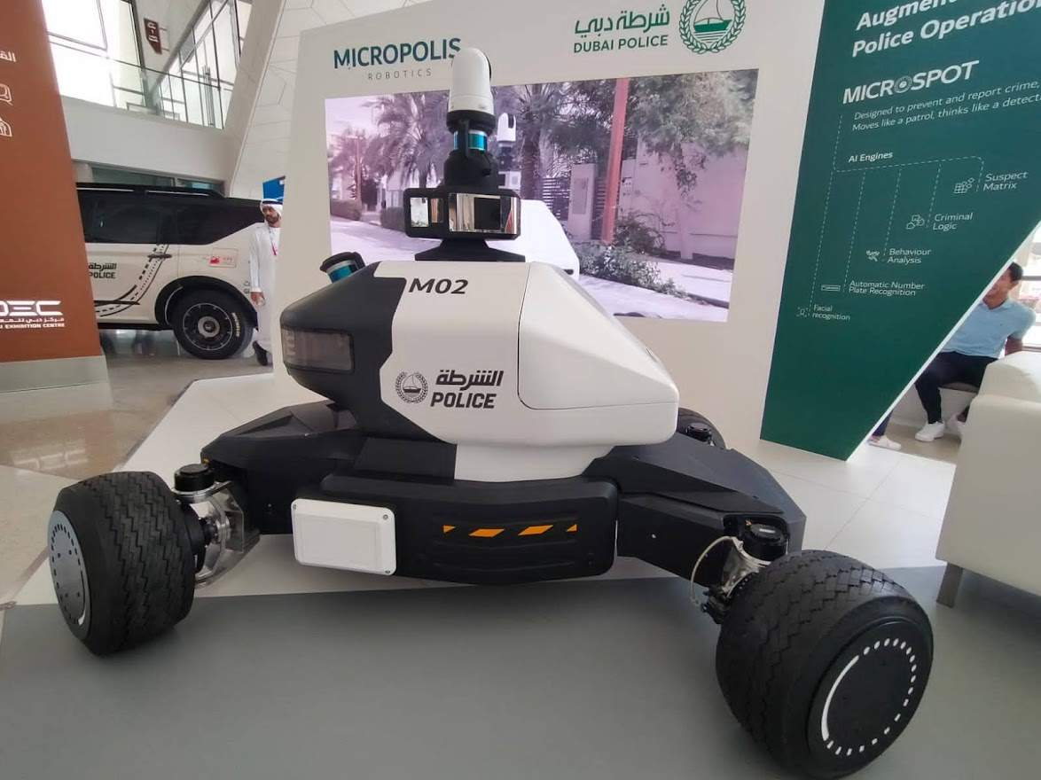 Los robots impactan en la economía de Dubai