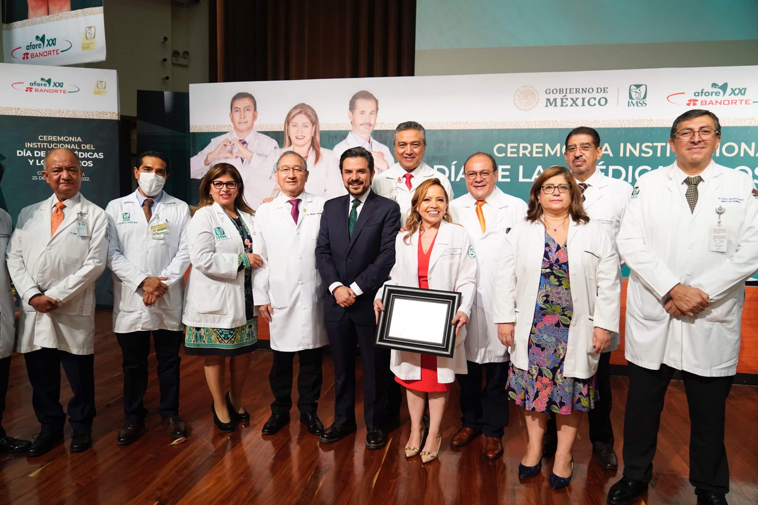 El IMSS otorgó Reconocimiento al Mérito Médico, en la categoría “Atención de Salud en el Trabajo”