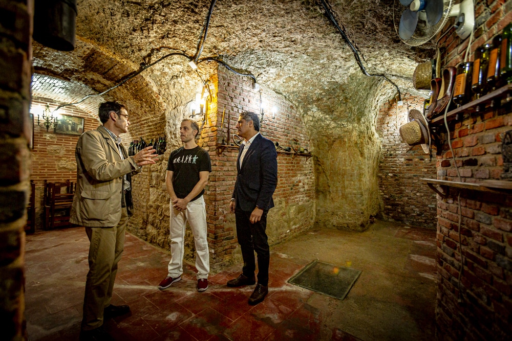 Simancas y la UVa redescubren sus bodegas subterráneas