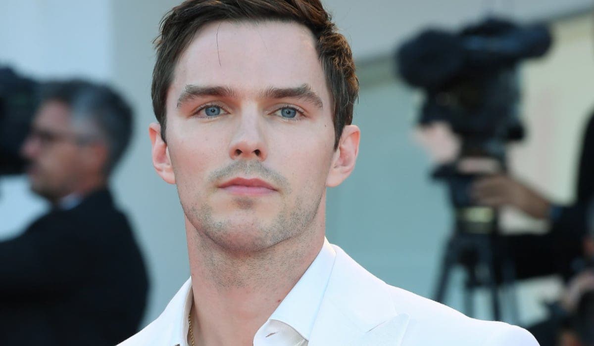 Nicholas Hoult da los primeros detalles del remake