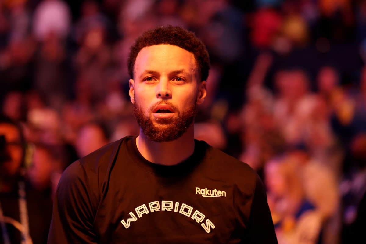 Aseguran que Steph Curry pagó $30 millones de dólares por una mansión en Atherton, California