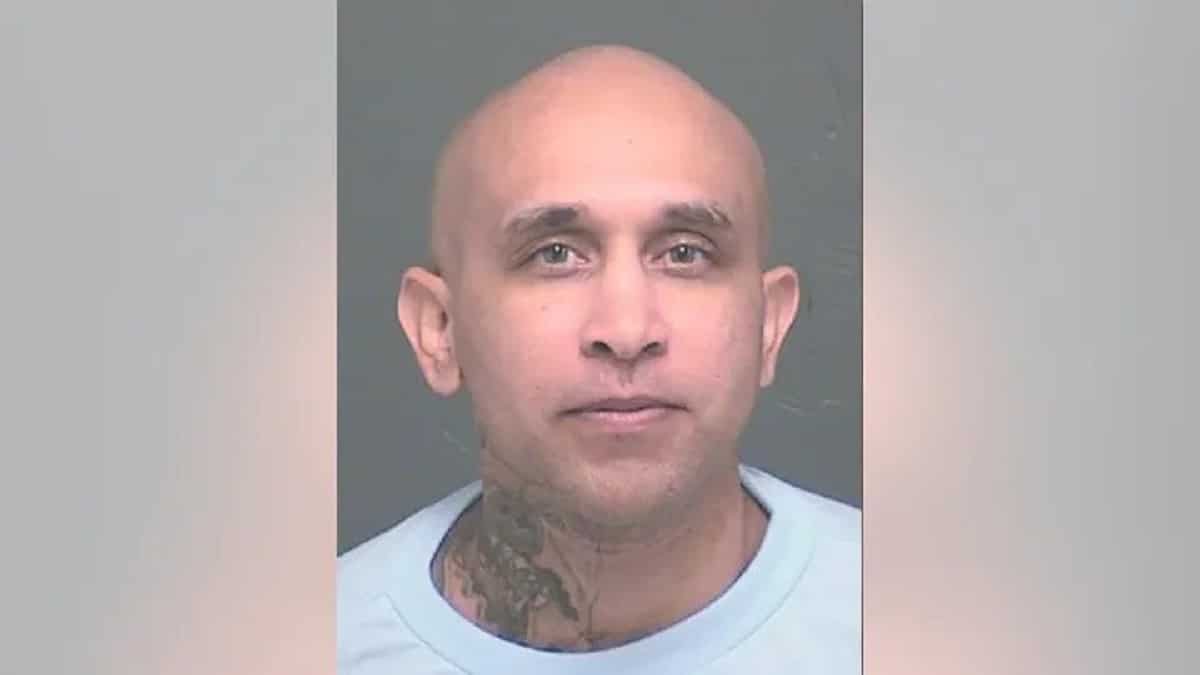 Hombre de arizona arrestado tras presunto asalto e intento de secuestro de un agente de bienes raíces embarazada, quien abortó días después