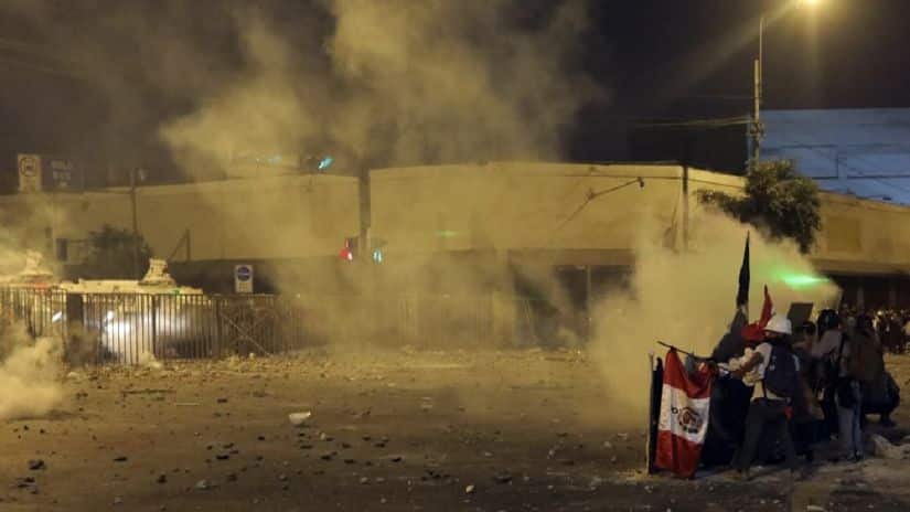 Un desaparecido y dos heridos en Lima tras protestas de este sábado contra el Gobierno