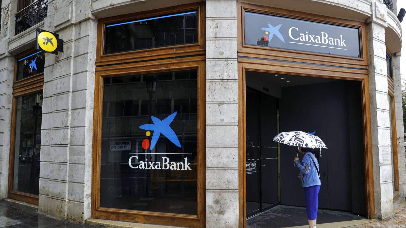 Caixabank se suma a la guerra de las cuentas remuneradas